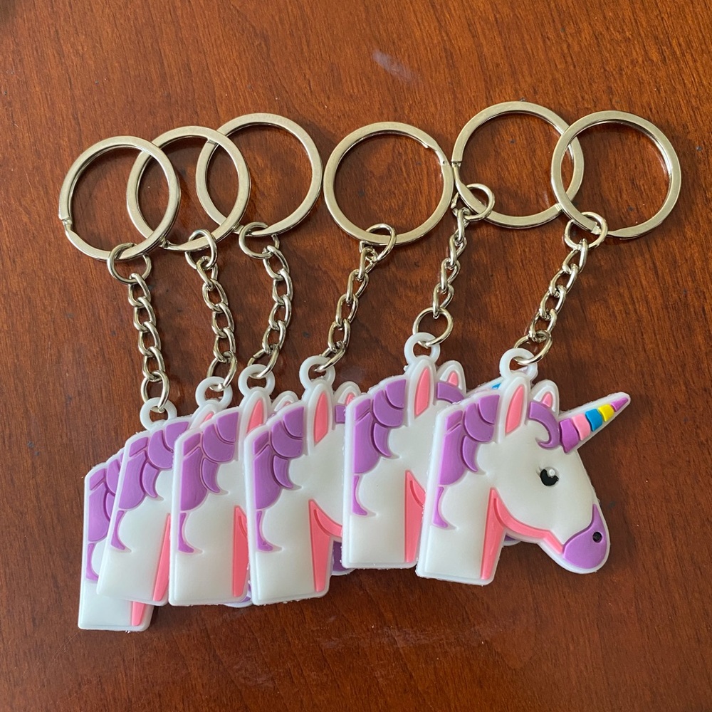unicorn keychains! - Picture 2 of 2